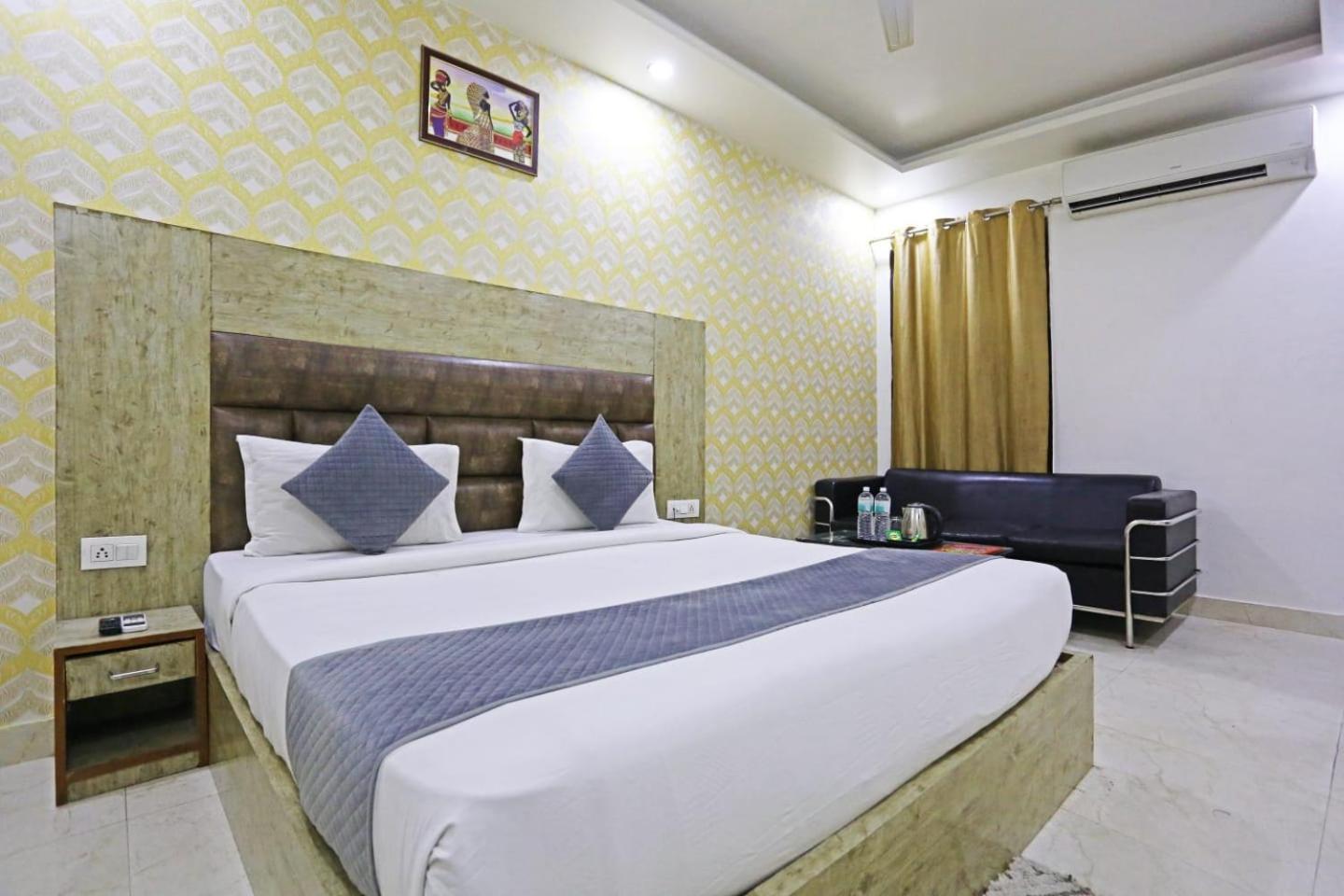 Hotel Broadway Near Delhi Airport Yeni Delhi Dış mekan fotoğraf